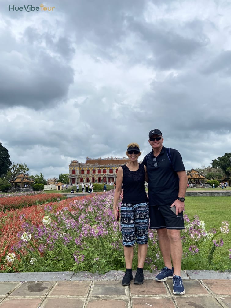 Hue tour photo 50