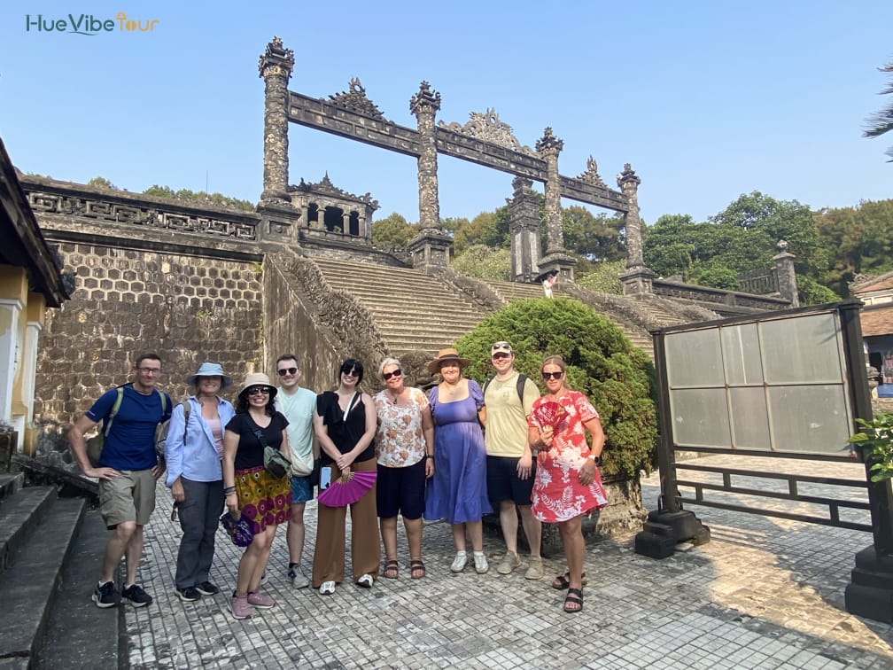 Hue tour photo 40