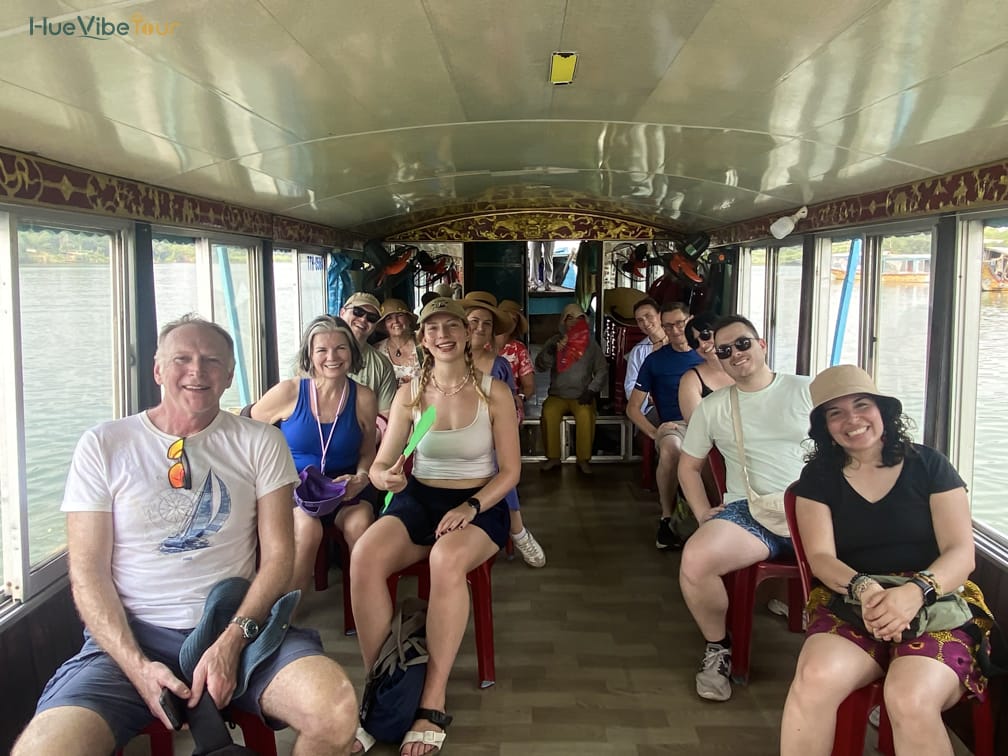 Hue tour photo 39