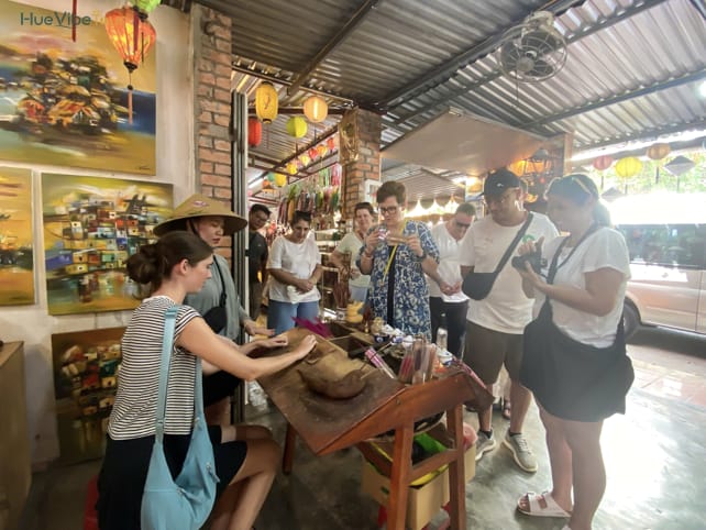 Hue tour photo 5